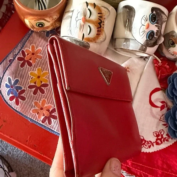 Prada Scarlet Red Wallet - Picture 4 of 17